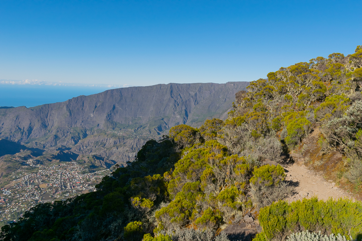 Vue sur la ville de Cilaos à la Réunion