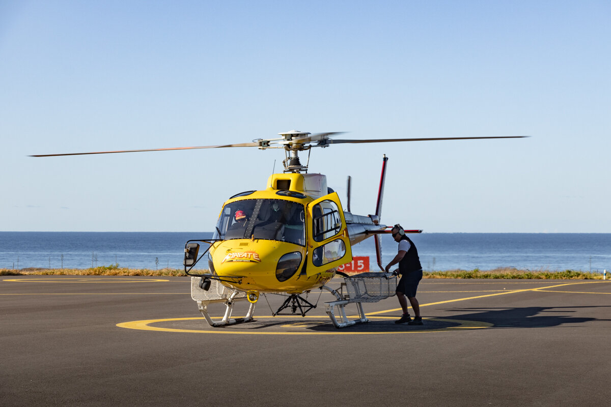 Hélicoptère à La Réunion avant le décollage