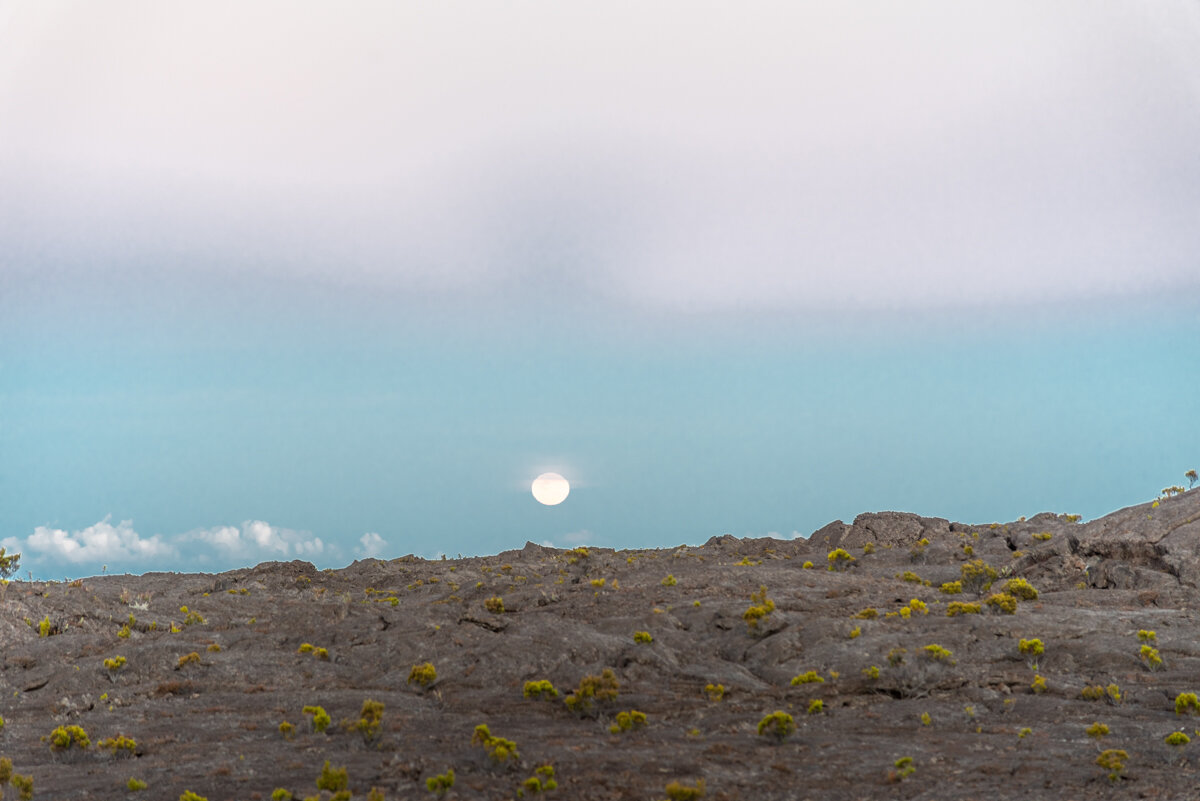 Lune depuis le Piton de la Fournaise